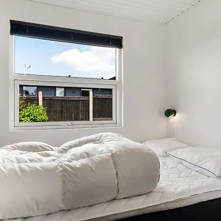 Akira - 250m From The Sea By Interhome *