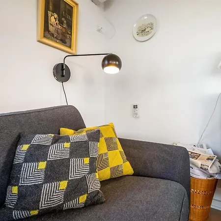 Akira - 250m From The Sea By Interhome